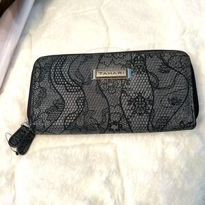 NWT Tahari double zipper wallet. Black mesh pattern/silver. Lots of pockets.